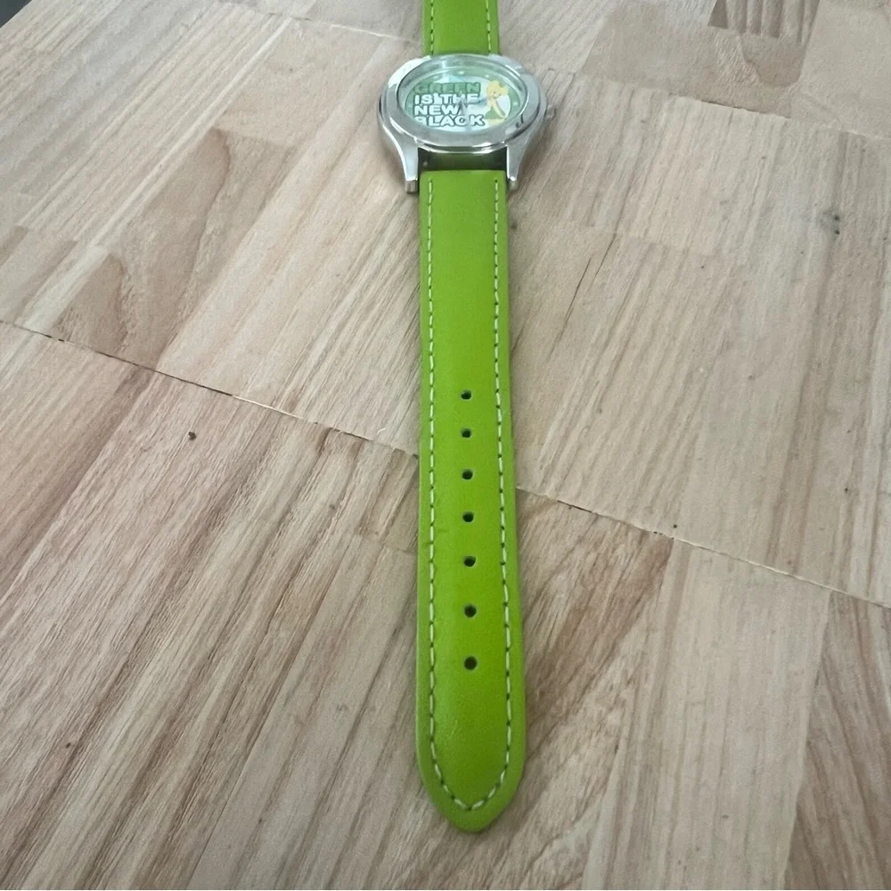 Disney tinker bell green is the new black fashion watch NEW BATTERY